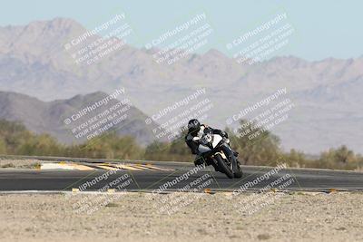 media/Nov-01-2025-CVMA (Sat) [[fc0f7531b8]]/Race 1-Formula Middleweight/